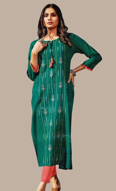 Emerald Green Georgette Mirror Kurti With Churidaar at Rs 1499.50 | Printed  Churidar Suit, Churidar Dress, Ladies Churidar, Anarkali Churidar, Cotton  Salwar Suits - Anokherang Collections OPC Private Limited, Delhi | ID:  2849107464391